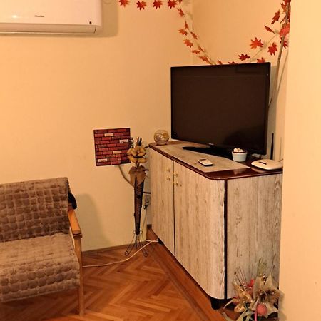 Dvosoban Stan Apartment อูชิเซ ภายนอก รูปภาพ